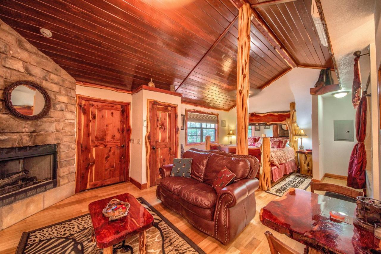 Cedar Bliss Cabin Villa Fredericksburg Exterior foto